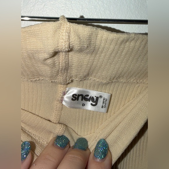 SNAG TIGHTS Ionic Ribbed Tights Oatmeal - Picture 11 of 12